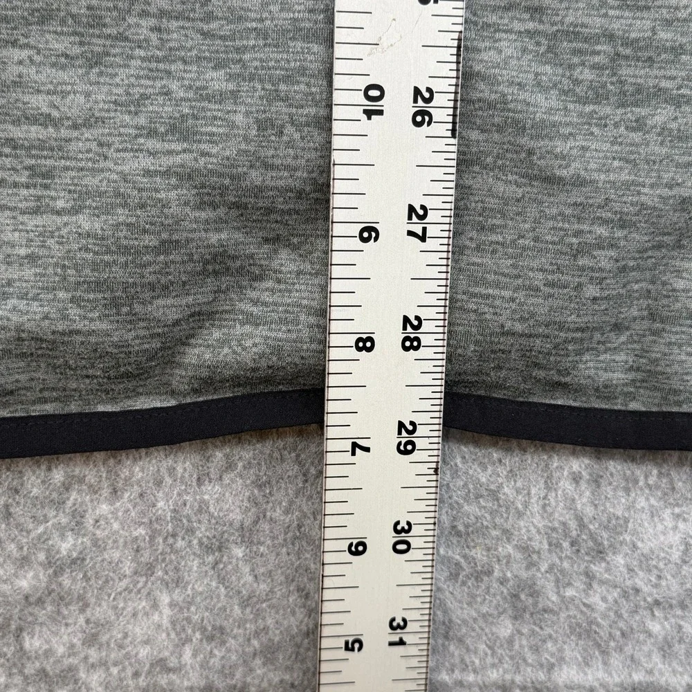The North Face Mens XL Grey Heather Quarter Zip Fleece Pullover Chest Pocket